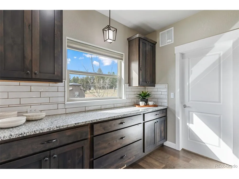 1120 Highlands Woodland Park, CO 80863