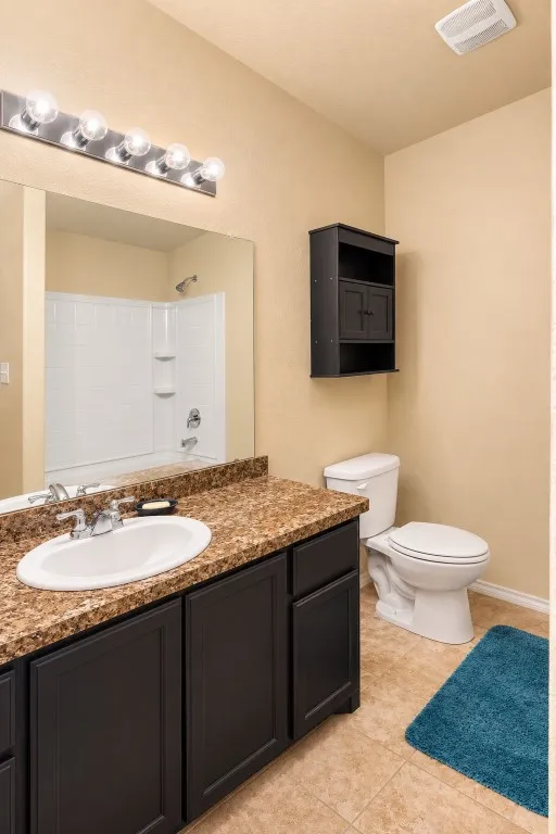 127 Creekview Drive Azle, TX 76020