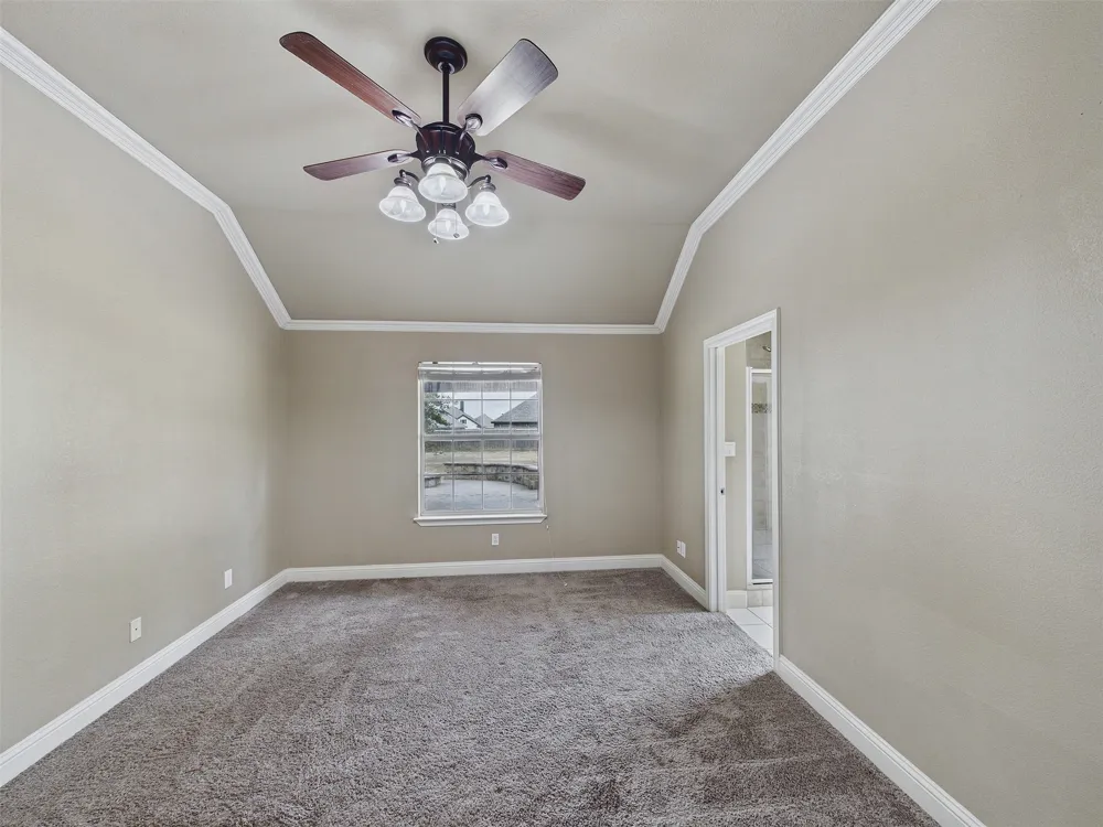 616 W Walcott Street Pilot Point, TX 76258