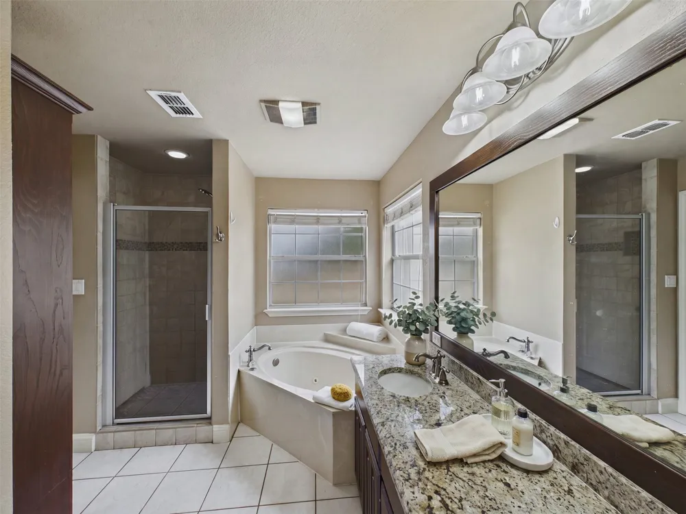 616 W Walcott Street Pilot Point, TX 76258