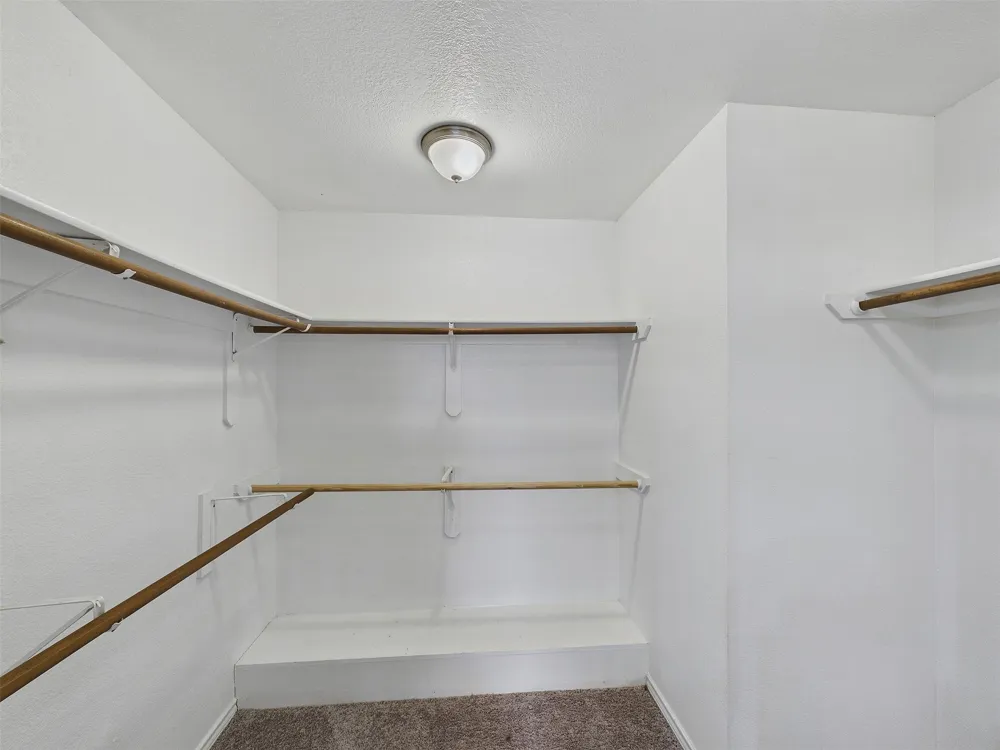 616 W Walcott Street Pilot Point, TX 76258