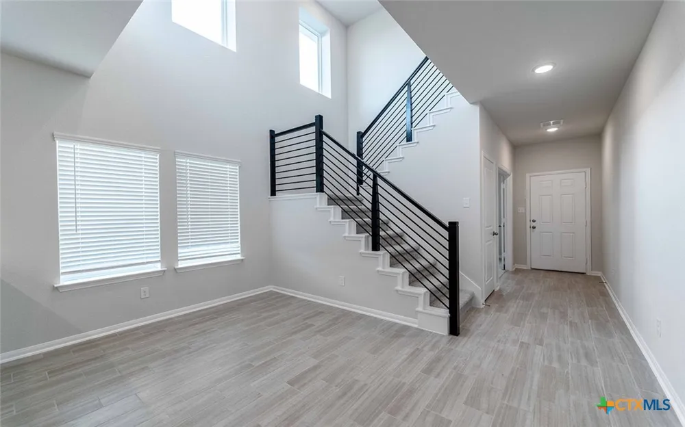 1232 Sweden Seguin, TX 78155