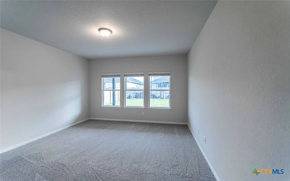 1232 Sweden Seguin, TX 78155