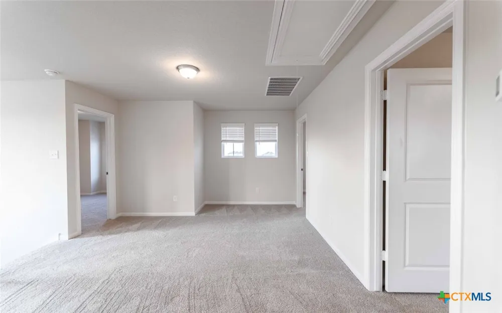 1232 Sweden Seguin, TX 78155