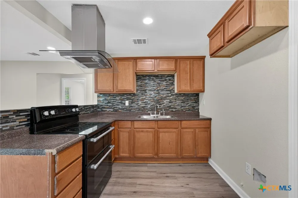 1308 S 45th Street Temple, TX 76504