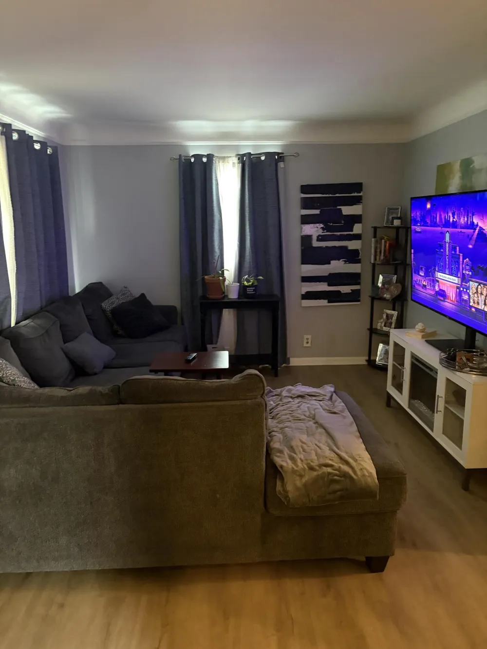 18723 Woodland Street Harper Woods, MI 48225