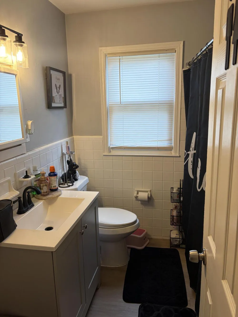 18723 Woodland Street Harper Woods, MI 48225