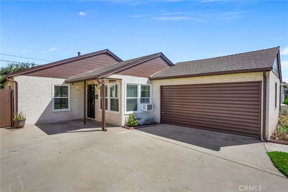 11918 Ringwood Avenue Norwalk, CA 90650