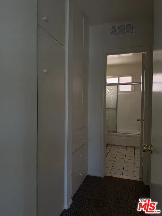 1244 4th Avenue Los Angeles, CA 90019
