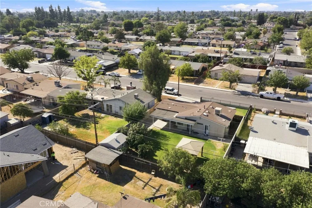 2700 Lum Ave Bakersfield, CA 93304