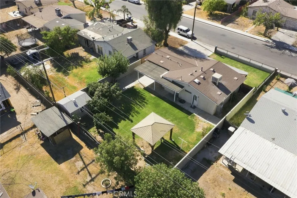 2700 Lum Ave Bakersfield, CA 93304