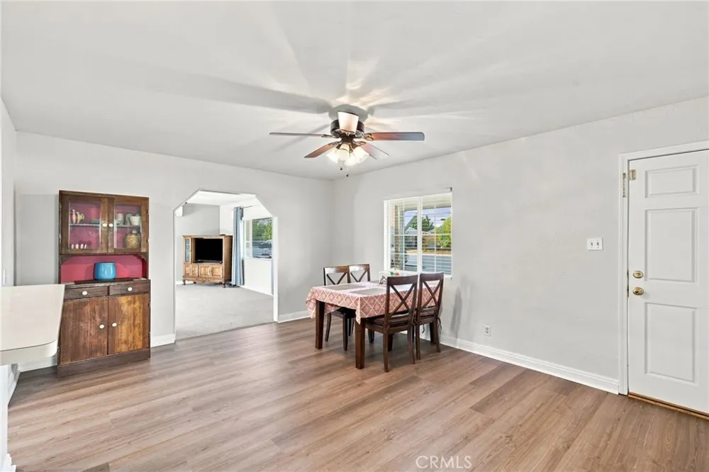 2700 Lum Ave Bakersfield, CA 93304