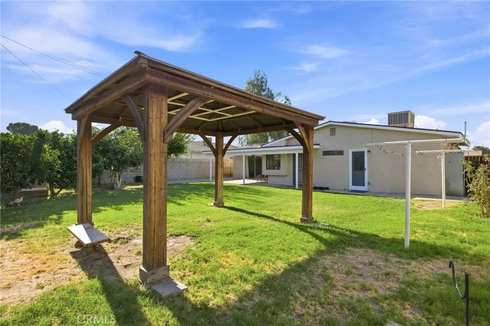 2700 Lum Ave Bakersfield, CA 93304