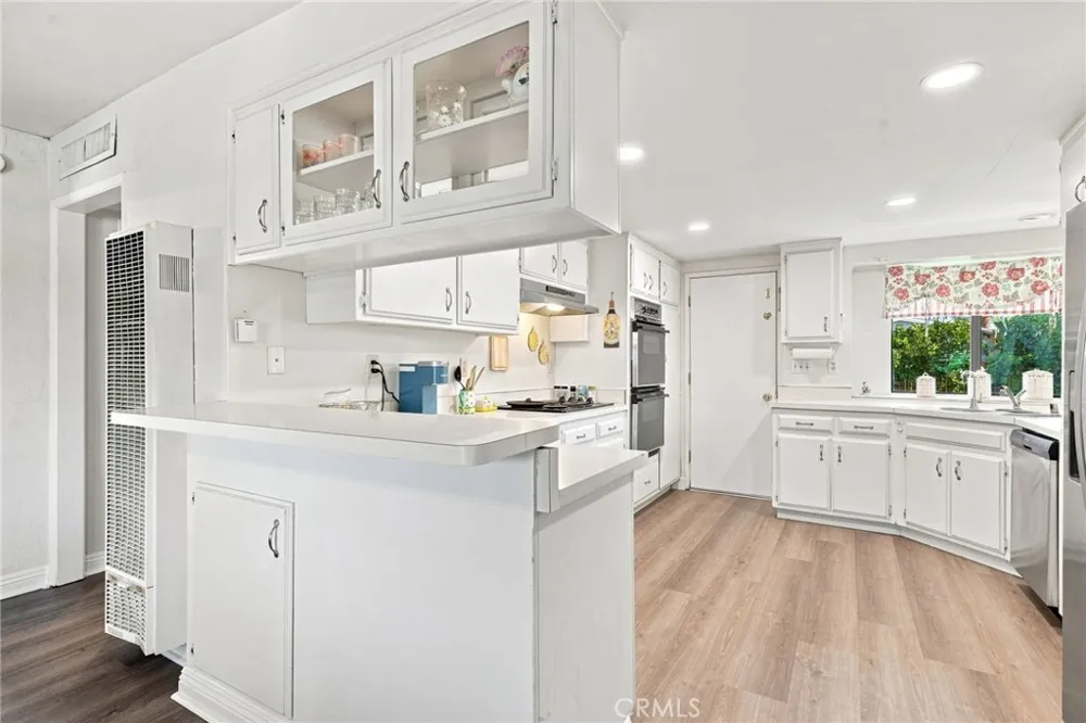 2700 Lum Ave Bakersfield, CA 93304