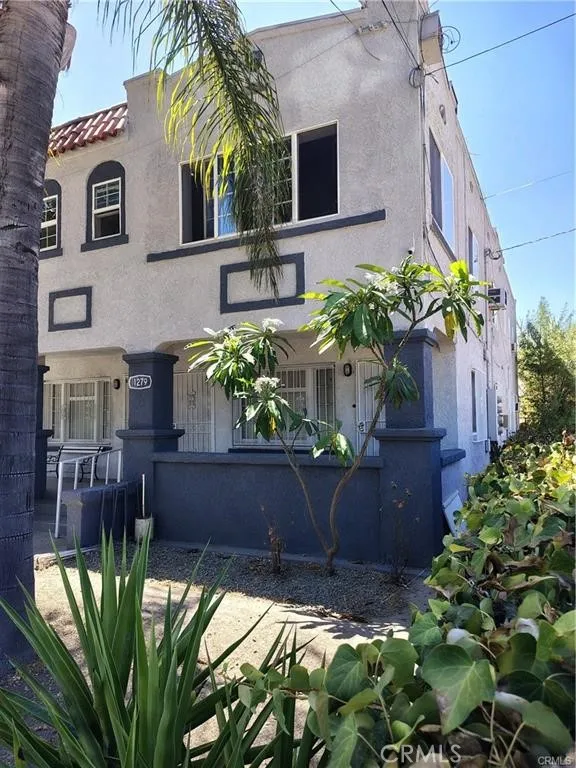 1279 W 9th San Bernardino, CA 92411