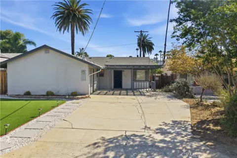 1354 S Maple