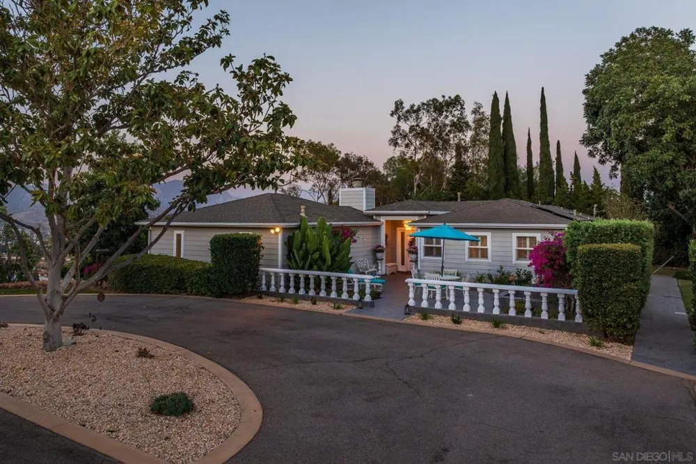 11822 Northill Terrace Lakeside, CA 92040