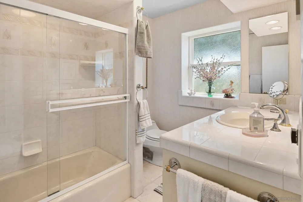 11822 Northill Terrace Lakeside, CA 92040