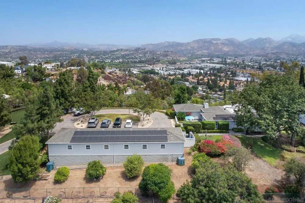 11822 Northill Terrace Lakeside, CA 92040