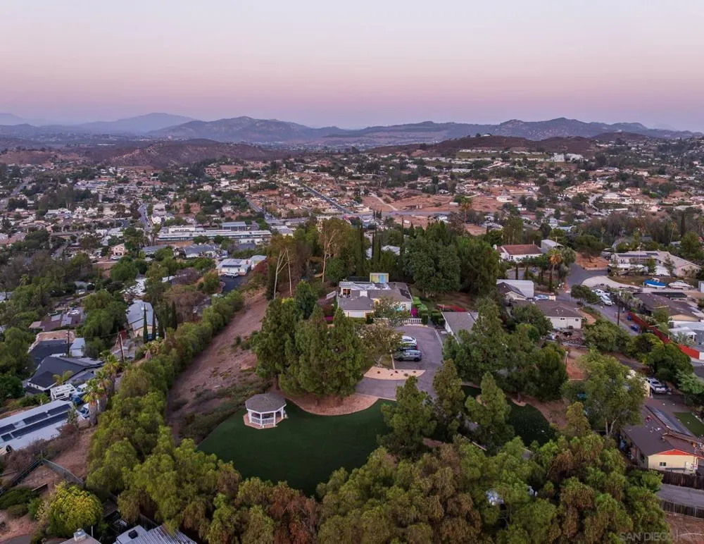 11822 Northill Terrace Lakeside, CA 92040