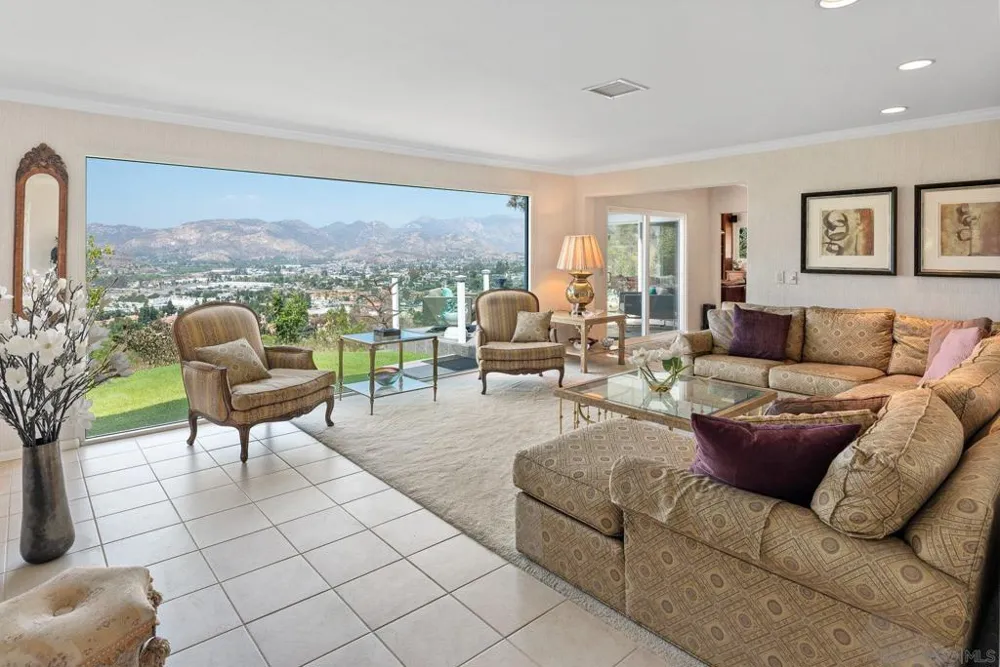 11822 Northill Terrace Lakeside, CA 92040