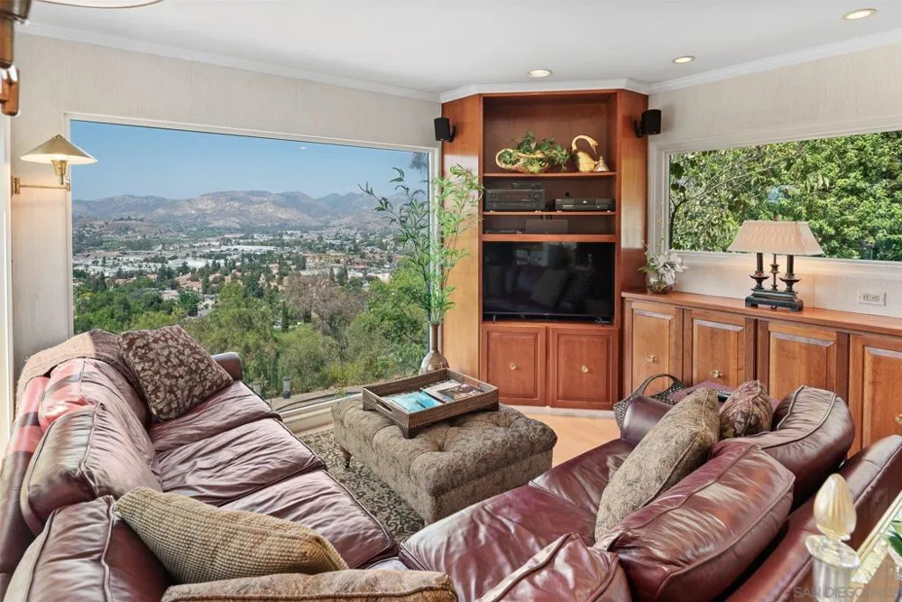 11822 Northill Terrace Lakeside, CA 92040