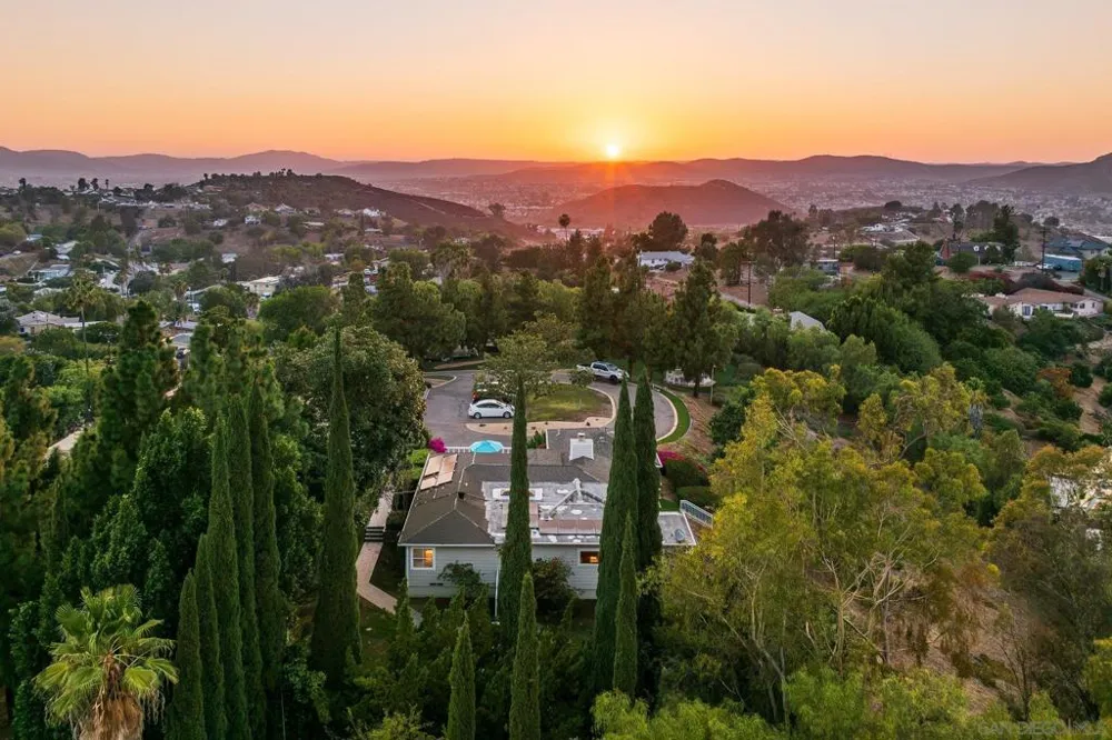 11822 Northill Terrace Lakeside, CA 92040