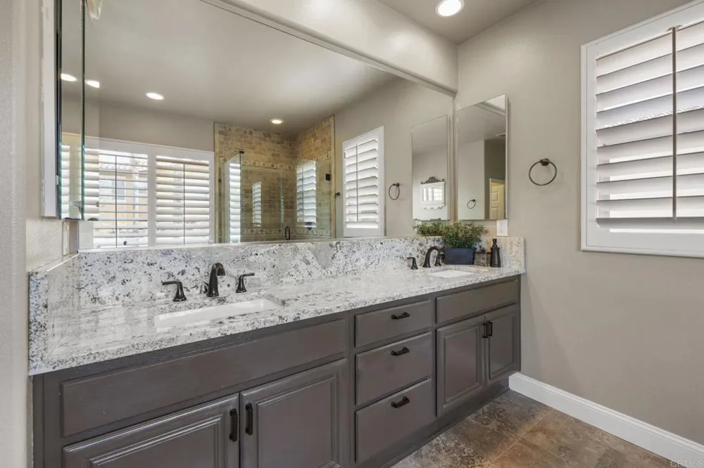 3693 Strata Drive Carlsbad, CA 92010