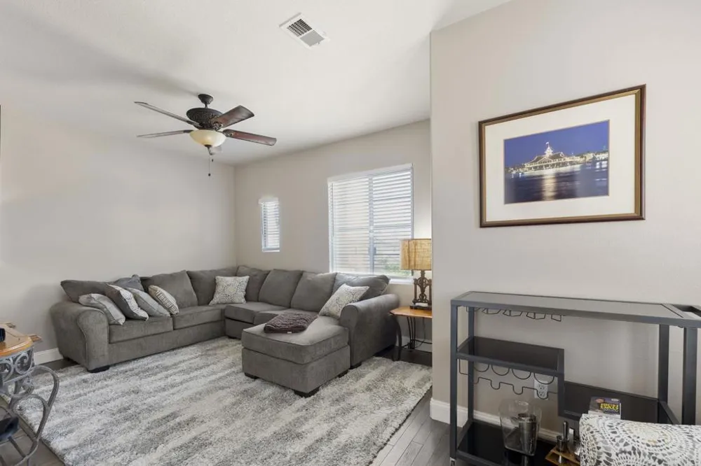 3693 Strata Drive Carlsbad, CA 92010