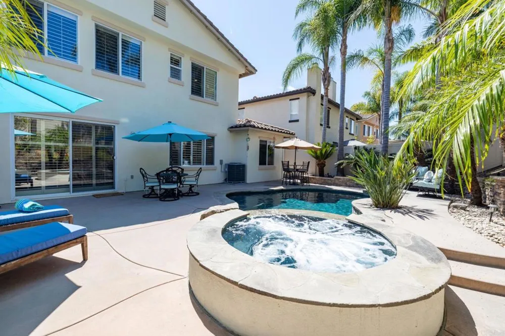 3693 Strata Drive Carlsbad, CA 92010