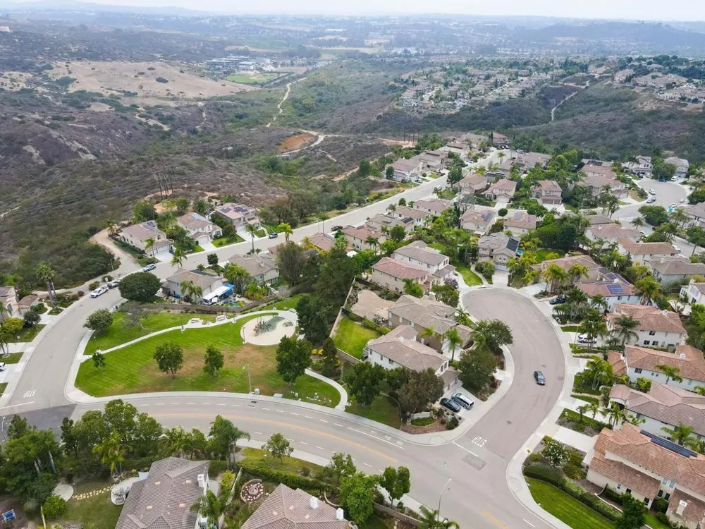 3693 Strata Drive Carlsbad, CA 92010