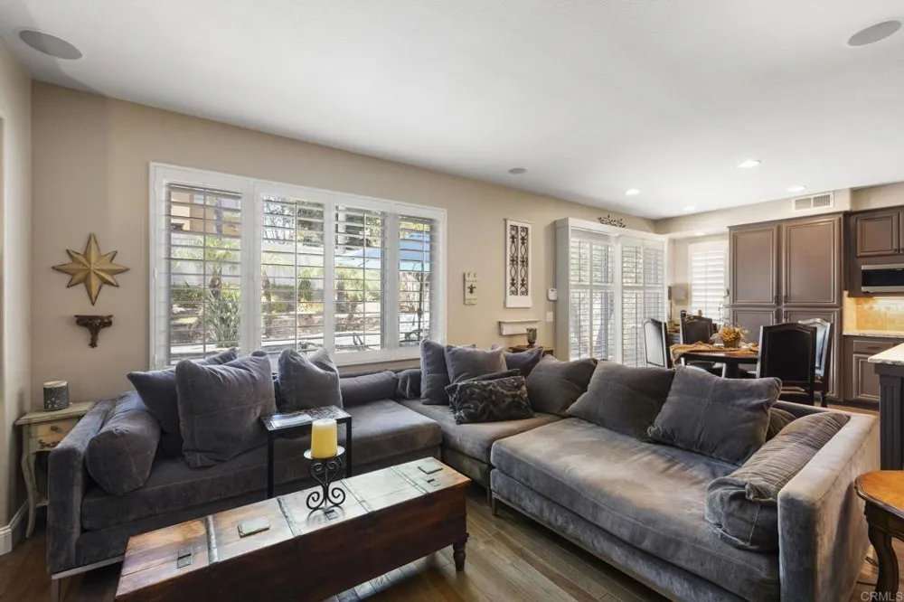 3693 Strata Drive Carlsbad, CA 92010