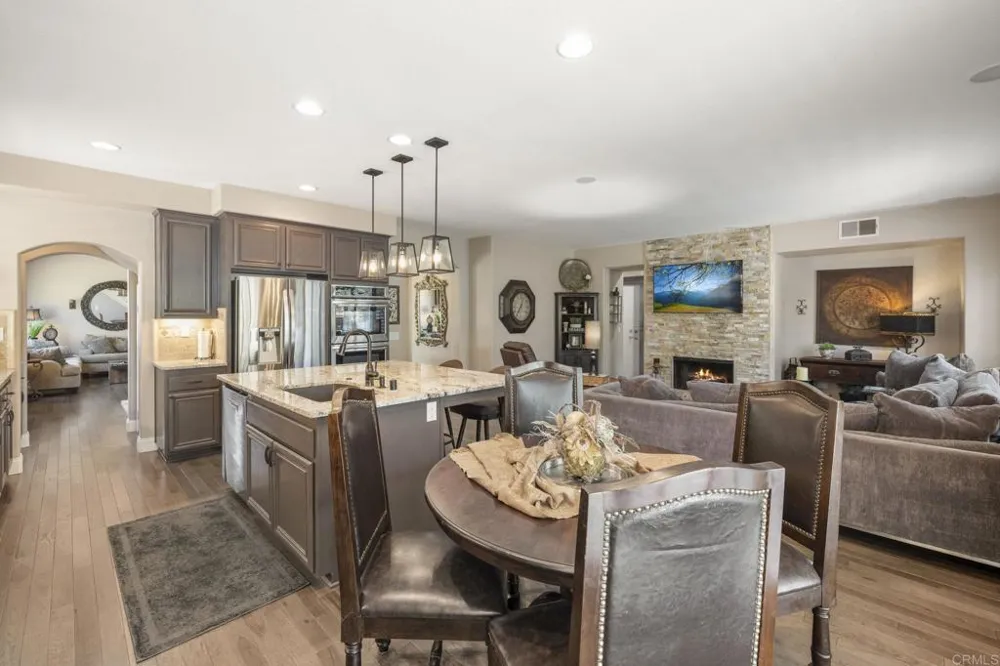 3693 Strata Drive Carlsbad, CA 92010