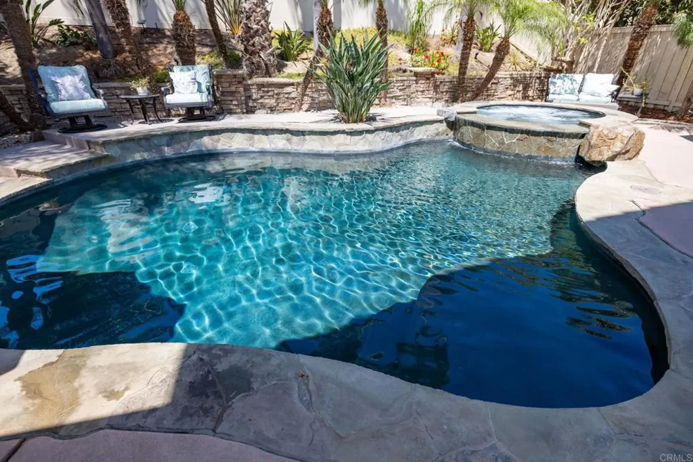 3693 Strata Drive Carlsbad, CA 92010