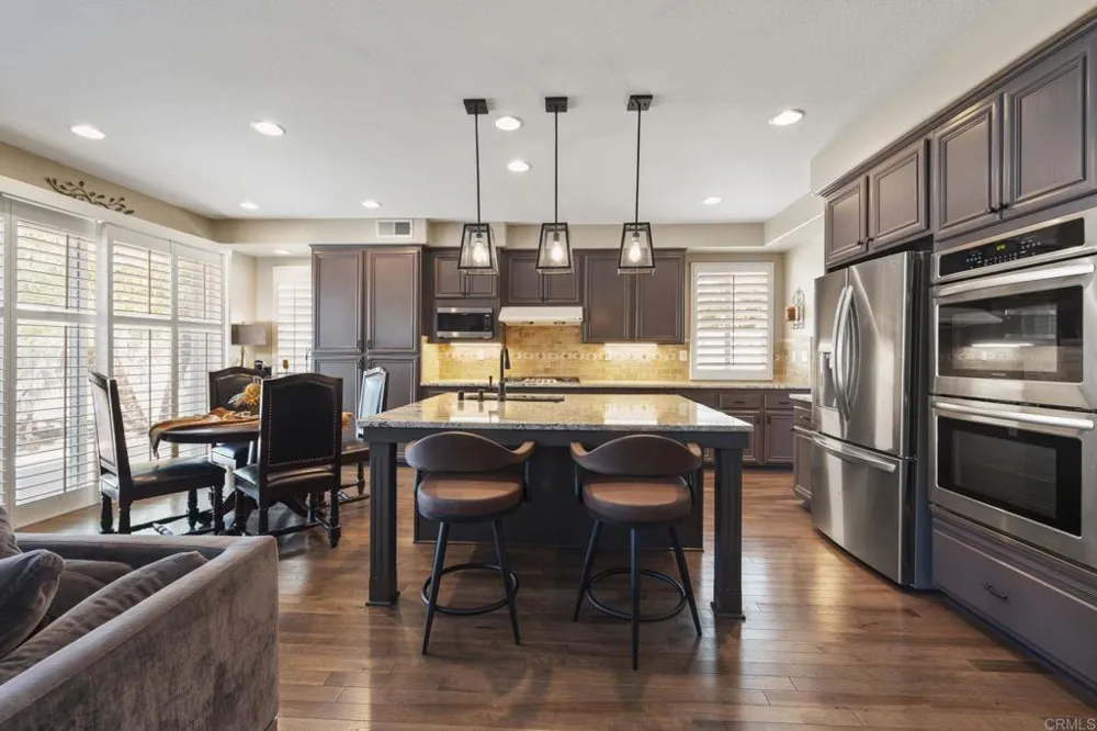 3693 Strata Drive Carlsbad, CA 92010