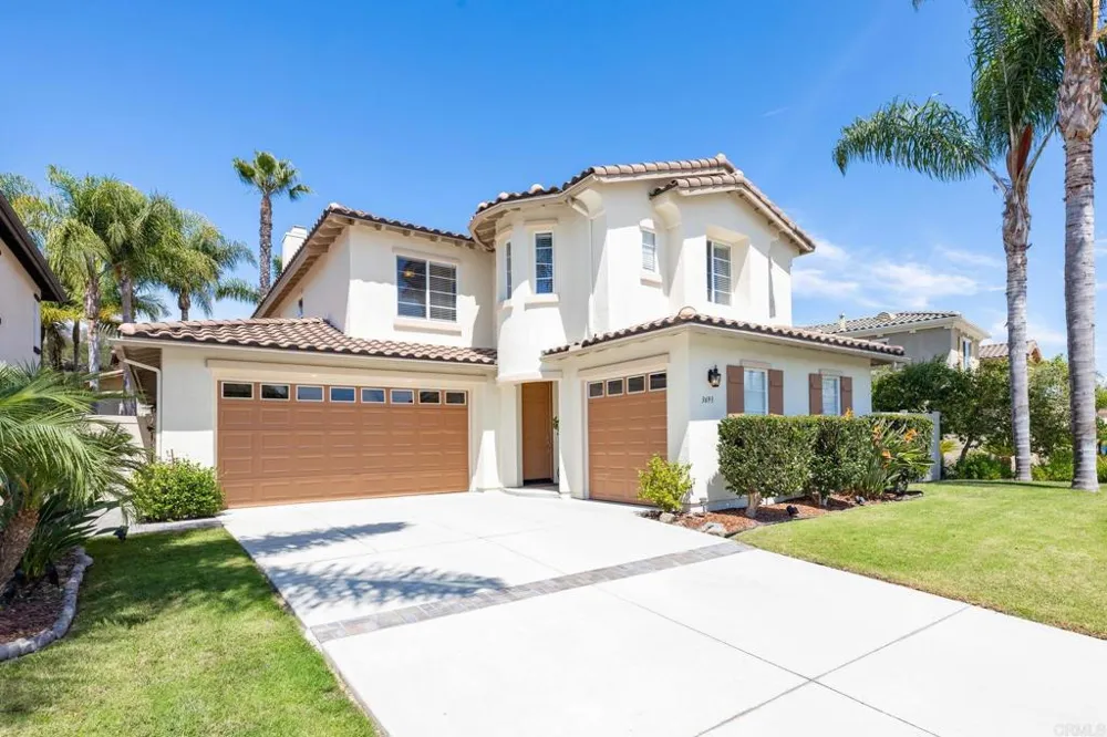 3693 Strata Drive Carlsbad, CA 92010