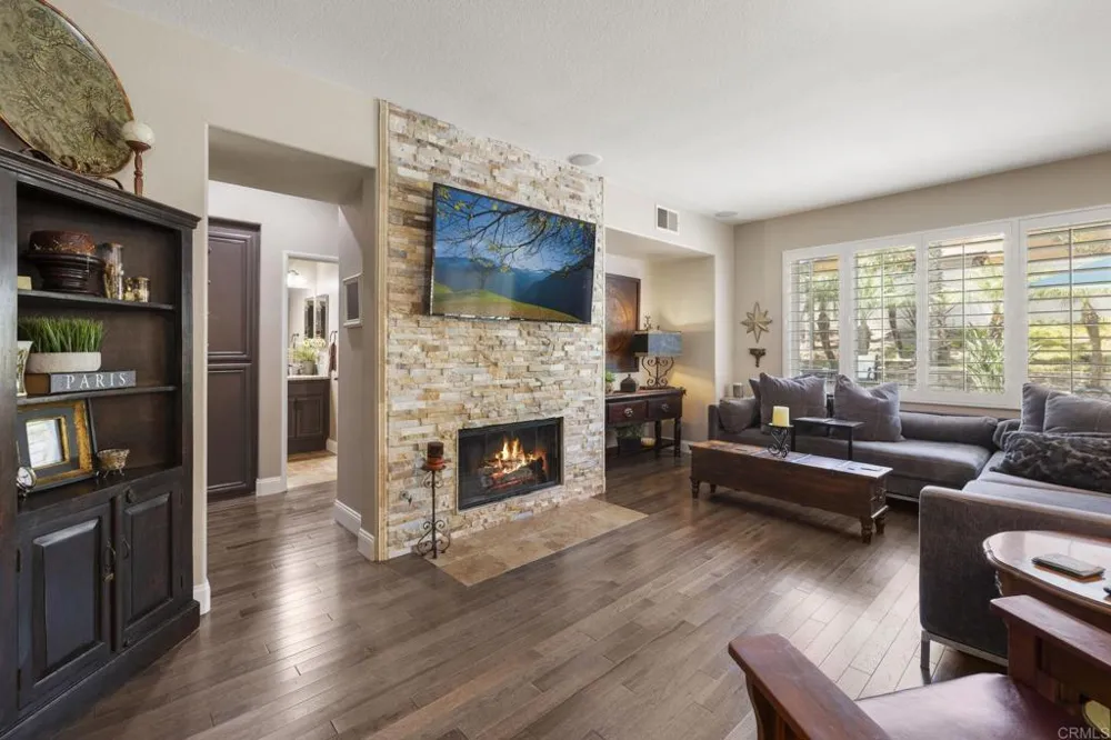 3693 Strata Drive Carlsbad, CA 92010