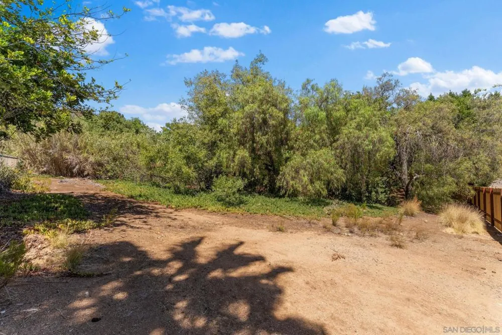 10765 Lupin La Mesa, CA 91941