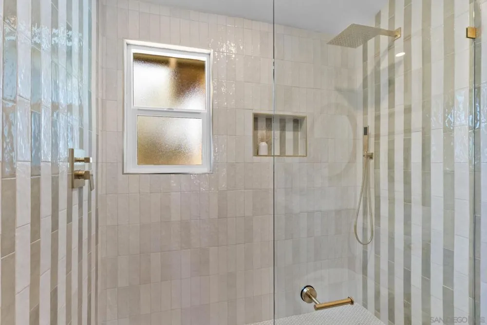 10765 Lupin La Mesa, CA 91941