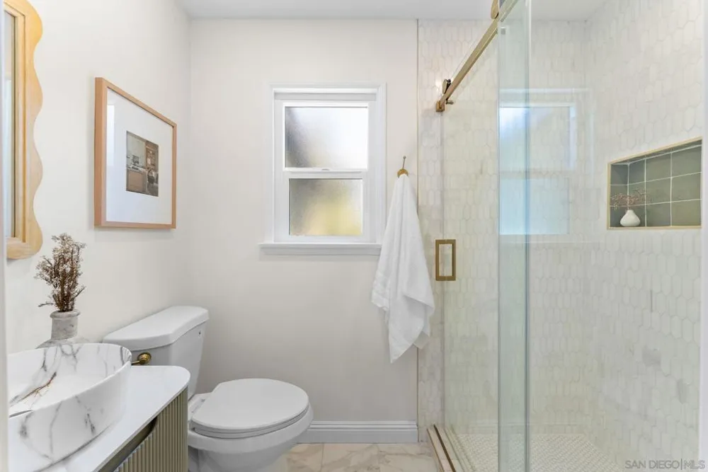 10765 Lupin La Mesa, CA 91941
