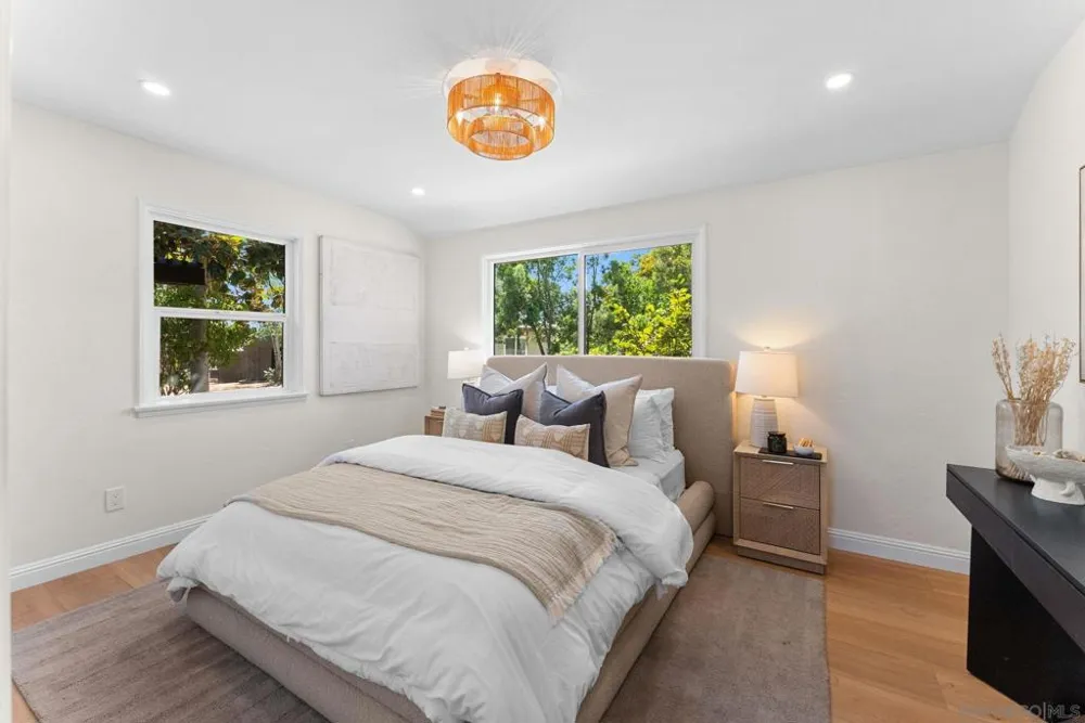 10765 Lupin La Mesa, CA 91941