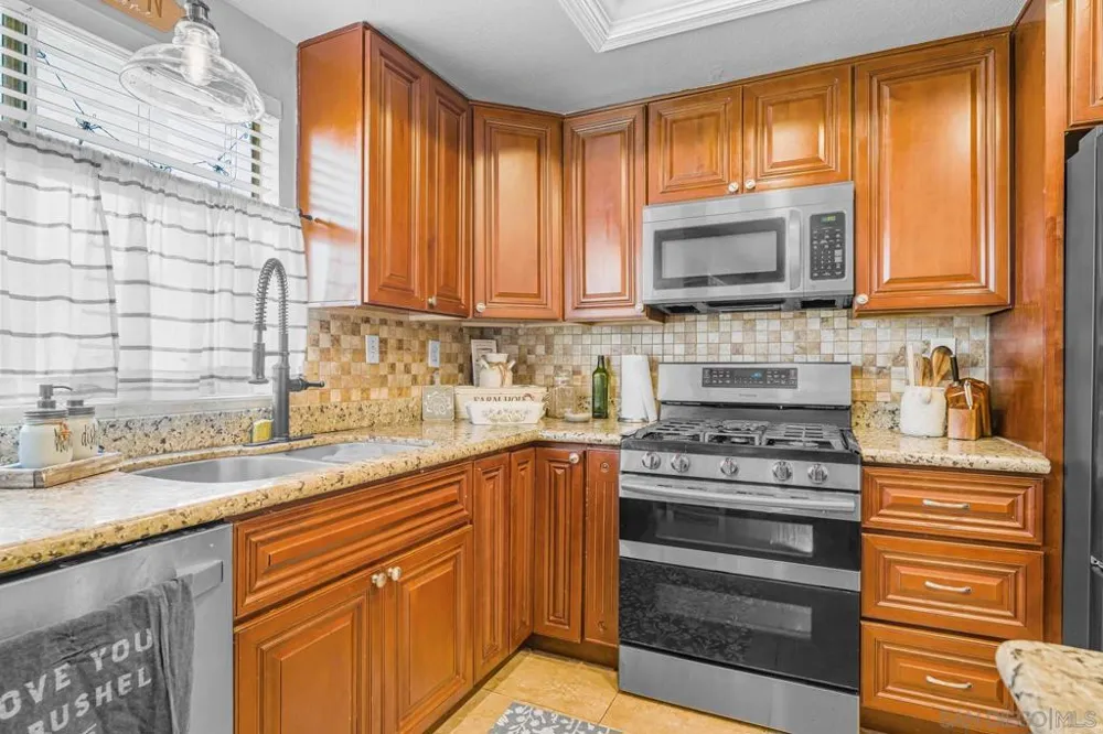 2323 Manzana Way San Diego, CA 92139