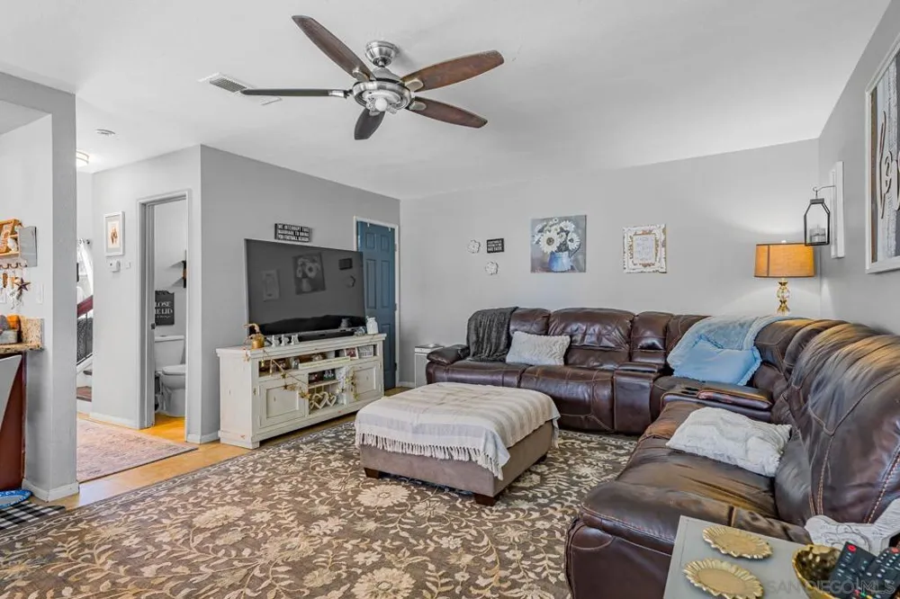 2323 Manzana Way San Diego, CA 92139
