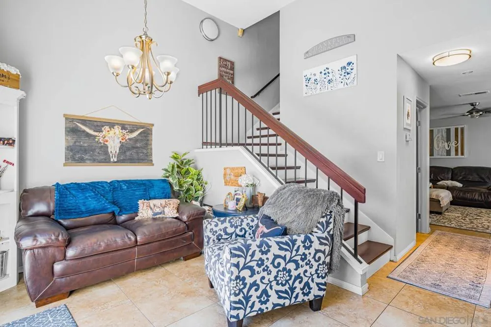 2323 Manzana Way San Diego, CA 92139