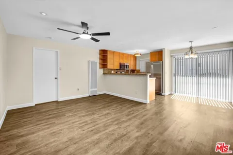 18530 Hatteras Street #226