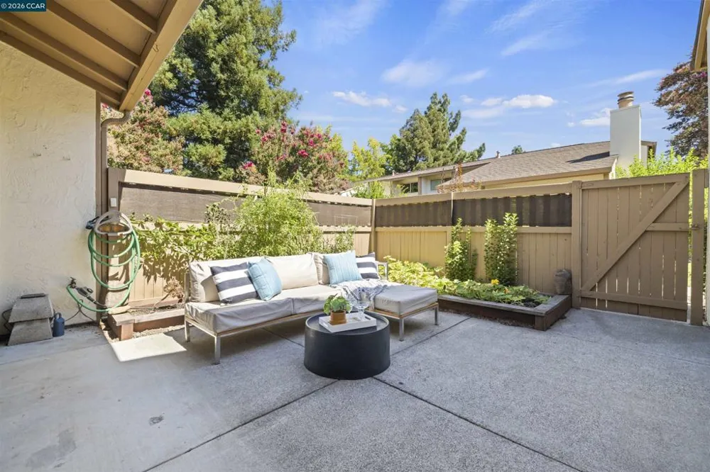 1881 Olmo Way Walnut Creek, CA 94598