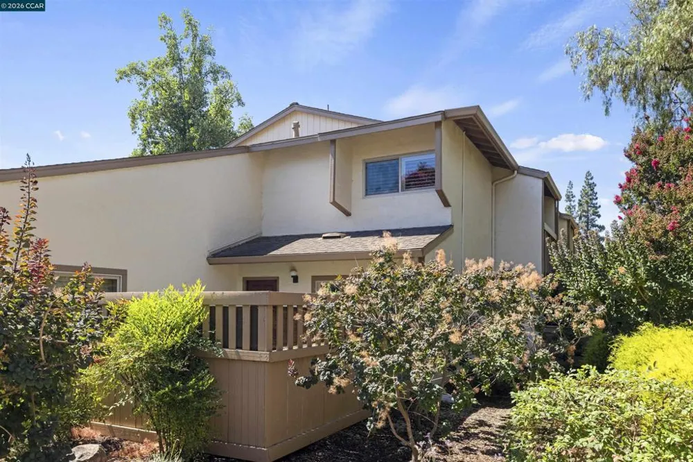 1881 Olmo Way Walnut Creek, CA 94598