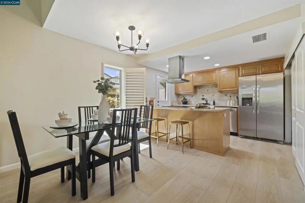 1881 Olmo Way Walnut Creek, CA 94598