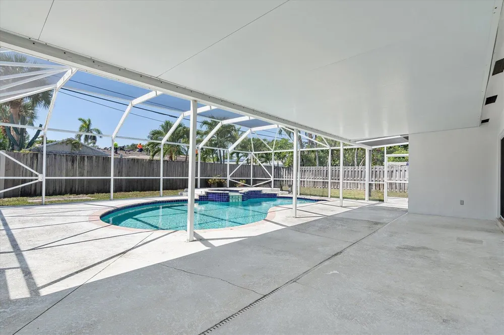 1400 NE 42nd Court Oakland Park, FL 33334