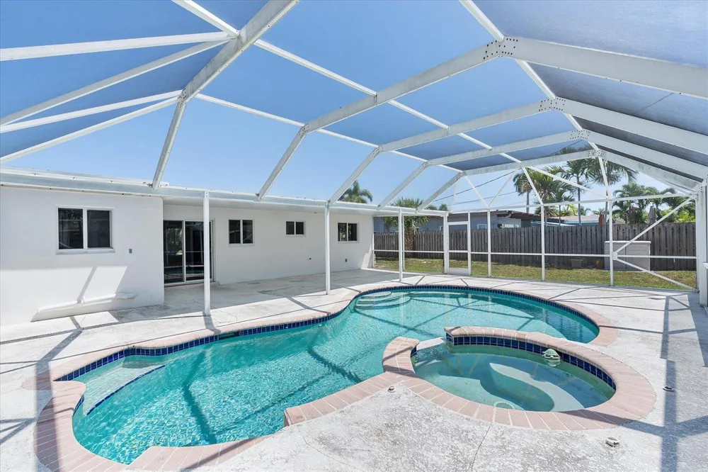 1400 NE 42nd Court Oakland Park, FL 33334